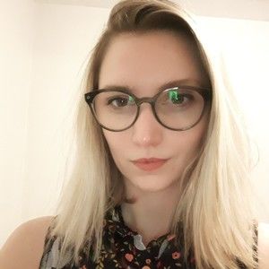 Meet your Posher, Ashley